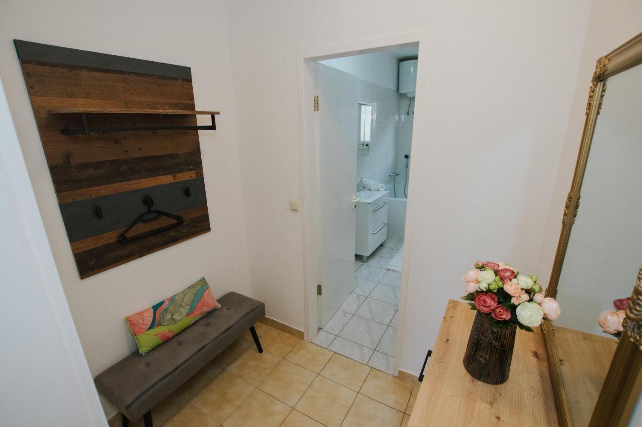 Apartment Deni Σολίν Εξωτερικό φωτογραφία