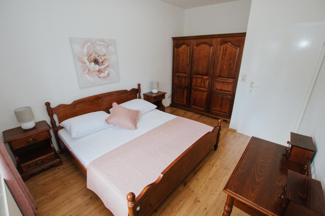 Apartment Deni Σολίν Εξωτερικό φωτογραφία