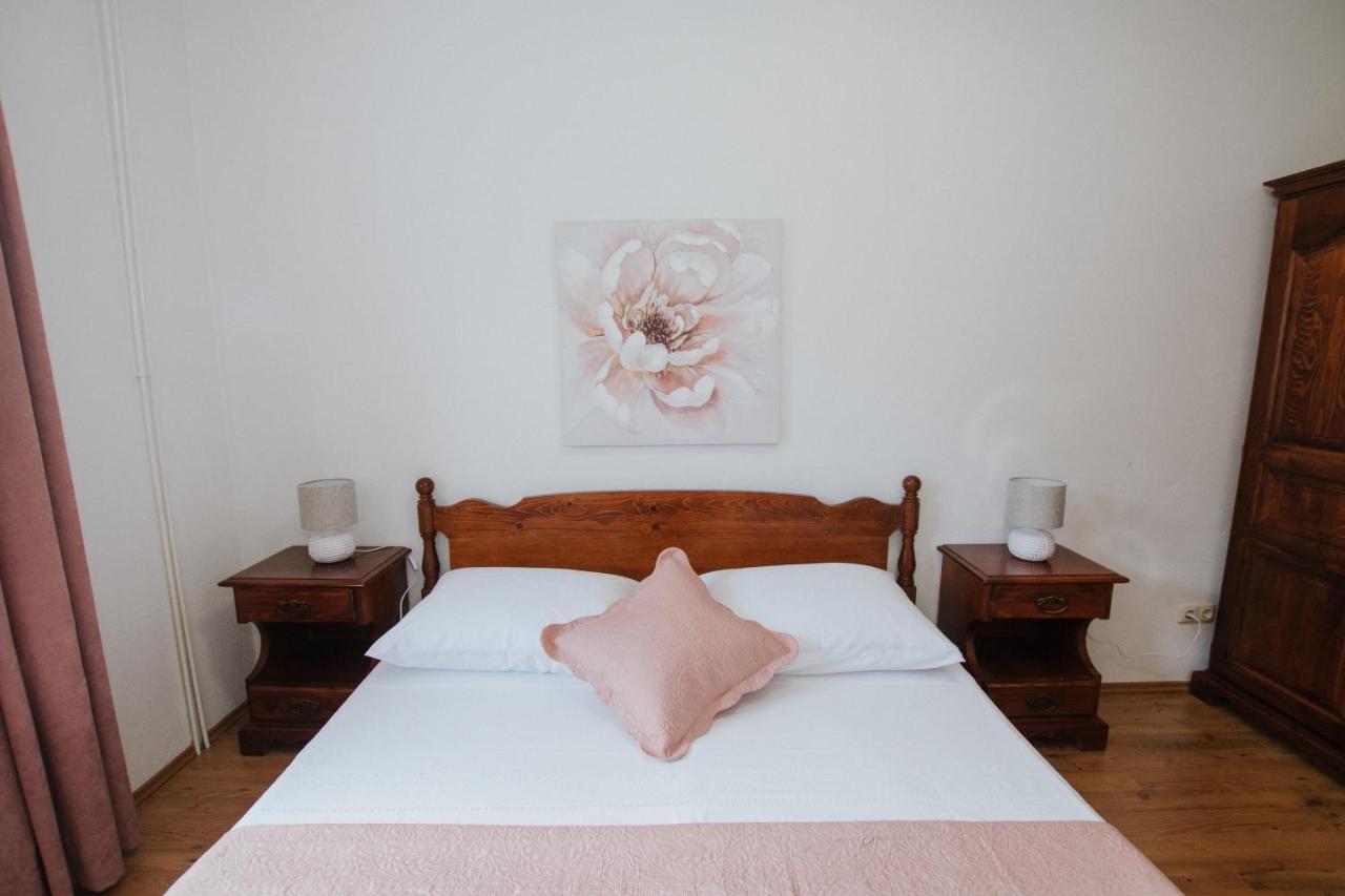 Apartment Deni Σολίν Εξωτερικό φωτογραφία