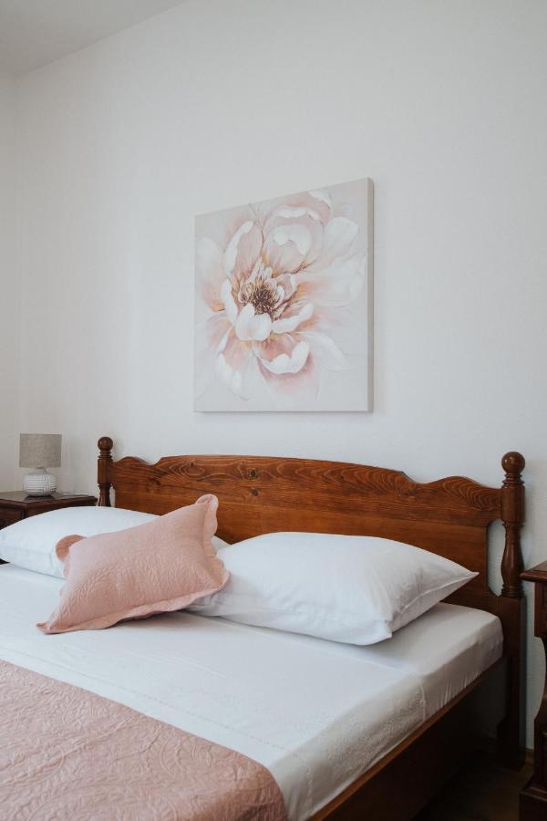 Apartment Deni Σολίν Εξωτερικό φωτογραφία
