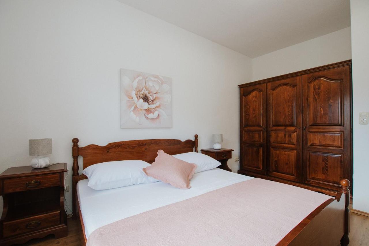 Apartment Deni Σολίν Εξωτερικό φωτογραφία
